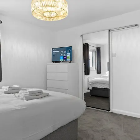 Prázdninový dům Beautifully Designed 3 Bed Pass The Keys